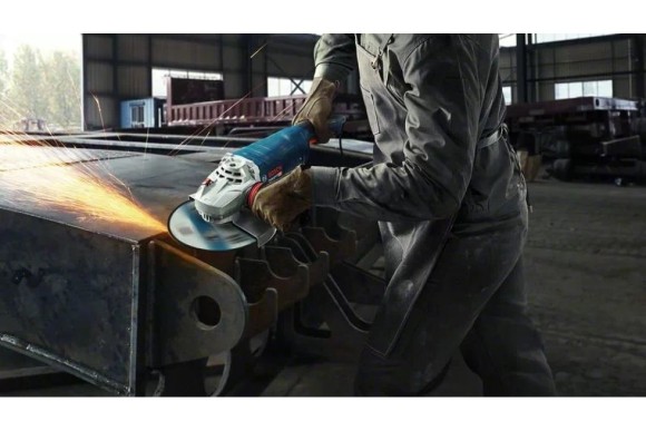 Шлифмашина углов. BOSCH  GWS 24-230P, 2400W,230мм