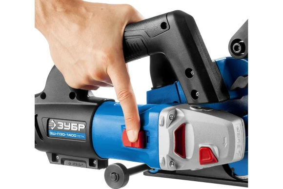 Штроборез ЗУБР ЗШ-П30-1600 ПСТК, 1600Вт, 125мм, 8800об/мин, паз 3-30мм, в кейсе Штроборез ЗУБР ЗШ-П30-1600 ПСТК, 1600Вт, 125мм, 8800об/мин, паз 3-30мм, в кейсе