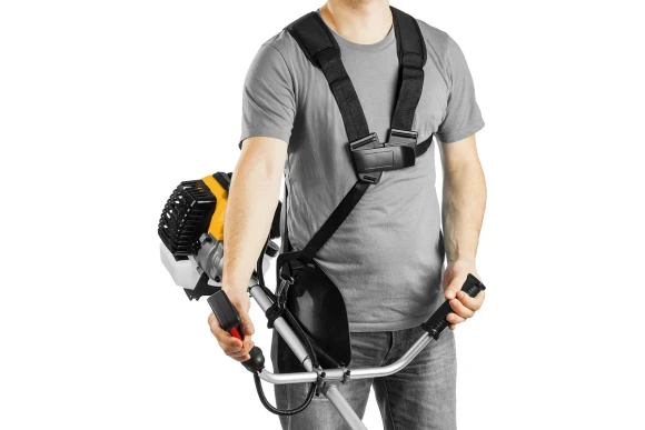 Триммер(2Т) бензин. STEHER BT-2500-S, 2.5кВт/3.3л.с, 52см?, диск+леска, разборная штанга