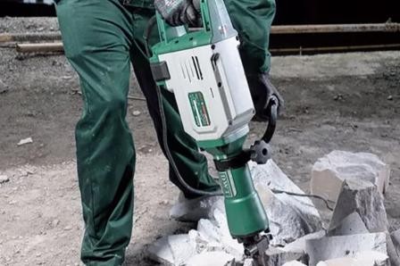 Отбойный молоток HEX DWT, AH15-30 B BMC,1700Вт,50Дж,+комплект Отбойный молоток HEX DWT, AH15-30 B BMC,1700Вт,50Дж,+комплект