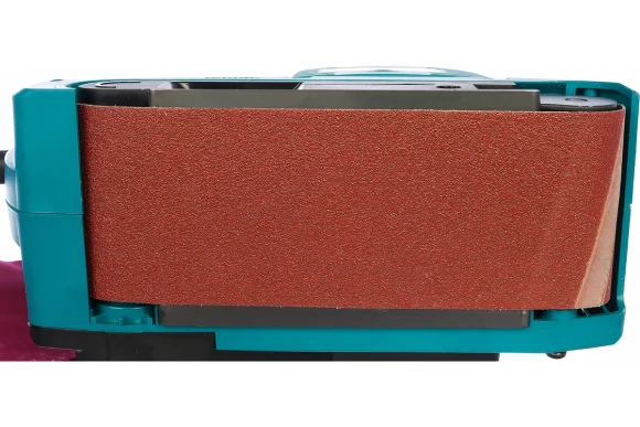 Шлифмашина ленточная MAKITA 9911 650В,76*457мм,75-270 м/мин. Шлифмашина ленточная MAKITA 9911 650В,76*457мм,75-270 м/мин.