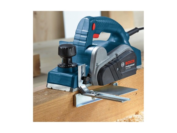 Рубанок BOSCH GHO 6500 650Вт,82мм,0-2,6мм Рубанок BOSCH GHO 6500 650Вт,82мм,0-2,6мм