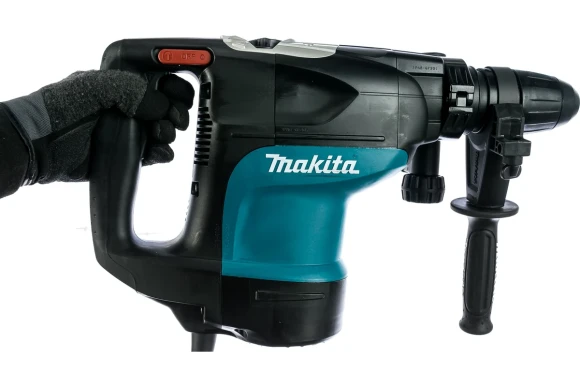 Перфоратор MAKITA HR4501C 1350Вт,13Дж, 45мм, SDS MAX Перфоратор MAKITA HR4501C 1350Вт,13Дж, 45мм, SDS MAX