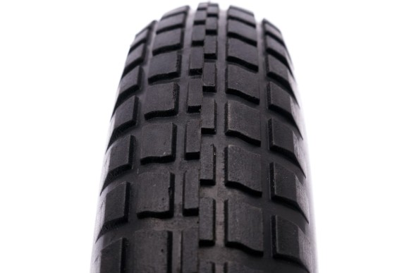 Колесо пневматическое 355мм*16мм,200кг.(симетричное,металл)