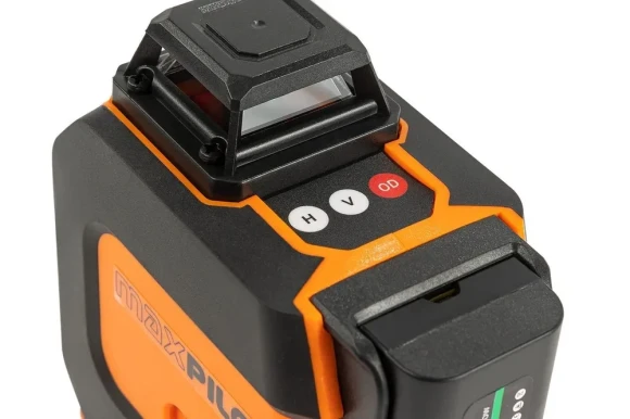 Лазерный нивелир  P.I.T. MLL-0225G, 360гр*4,зелёный луч 25м,+/-1,5мм/м