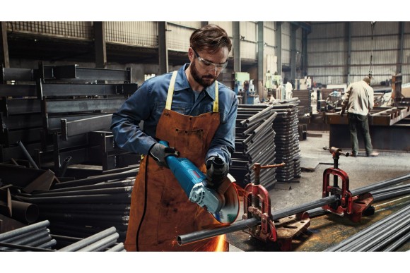 Шлифмашина углов. BOSCH GWS2200  RSP 2200W,230мм,6500о/мин, (плавный пуск) Шлифмашина углов. BOSCH GWS2200  RSP 2200W,230мм,6500о/мин, (плавный пуск)