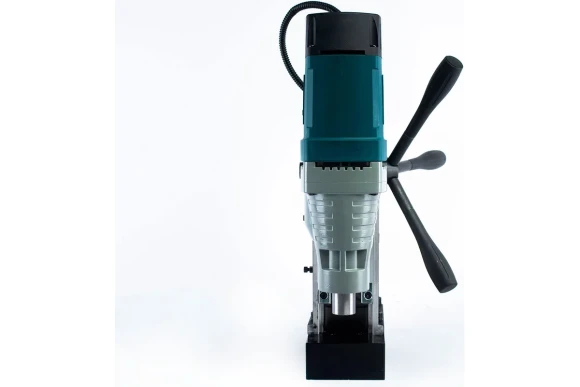 Станок сверлильный с магнитной стойкой MD 1938,1830Вт,патрон Weldon 19, ALTECO Станок сверлильный с магнитной стойкой MD 1938,1830Вт,патрон Weldon 19, ALTECO