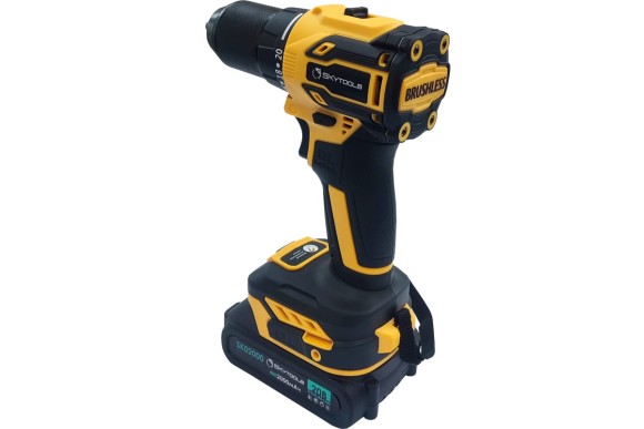 Шуруповёрт(BL) аккумуляторный SKYTOOLS SK7005, 20В, 50Н*м, АКБ -2шт (2А*ч), в коробке Шуруповёрт(BL) аккумуляторный SKYTOOLS SK7005, 20В, 50Н*м, АКБ -2шт (2А*ч), в коробке