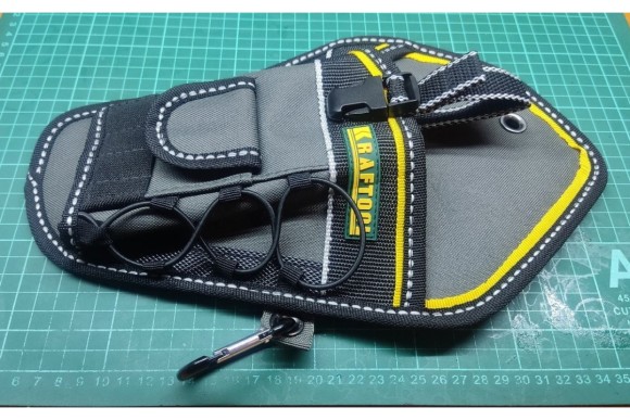 Кобура для шуруповерта Industrie 5 карманов, полиэстер KRAFTOOL Кобура для шуруповерта Industrie 5 карманов, полиэстер KRAFTOOL