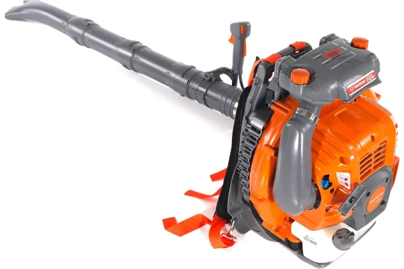 Воздуходувка ранцевая FL8500 (75,6см3,мощность4,48кВт/6,1л/с, 1920 м?/ч,Holzfforma 