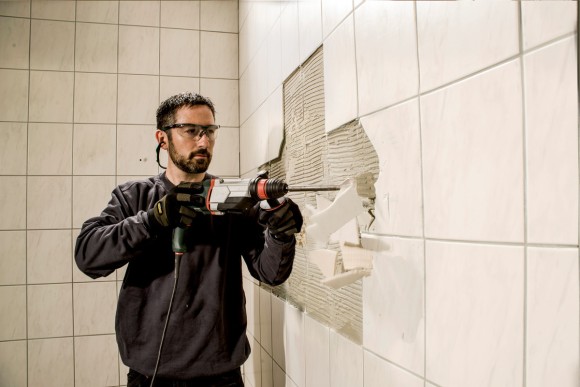 Перфоратор METABO KHE2860 Quick,880Вт,3.2Дж,4-28мм,1150 о/м,+патрон 13ммБЗП,кейс Перфоратор METABO KHE2860 Quick,880Вт,3.2Дж,4-28мм,1150 о/м,+патрон 13ммБЗП,кейс