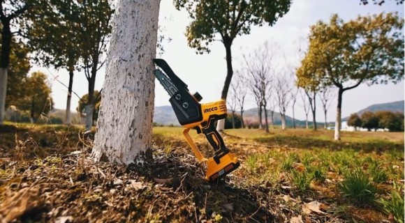 Пила цепная аккумуляторная INGCO, CGSLI2068, 20В Li-0шт,шина-150мм,цепь 1/4" 1,1 38зв ,без аккум. 