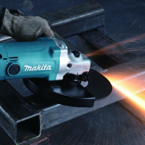 Шлифмашина угловая MAKITA GA9050, 2000Вт, 230мм, 6600об/мин, в коробке Шлифмашина угловая MAKITA GA9050, 2000Вт, 230мм, 6600об/мин, в коробке