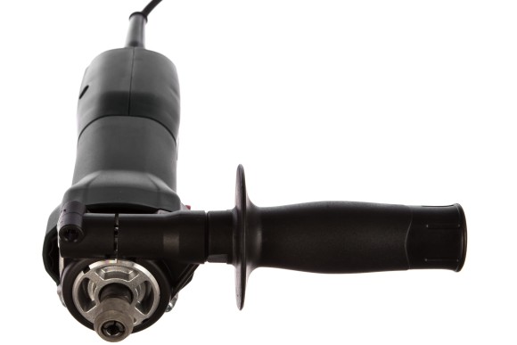 Прямая шлифмашина METABO GE 710 Compact,710Вт,13000-34000о/мин,цанга 6мм,коробка Прямая шлифмашина METABO GE 710 Compact,710Вт,13000-34000о/мин,цанга 6мм,коробка