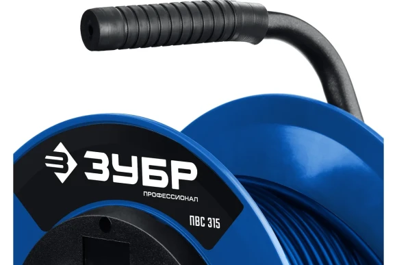 Удлинитель на катушке ЗУБР ПВС 315, 50м, 3.5кВт, 220В, 4 розетки, ПВС 3х1.5мм? Удлинитель на катушке ЗУБР ПВС 315, 50м, 3.5кВт, 220В, 4 розетки, ПВС 3х1.5мм?