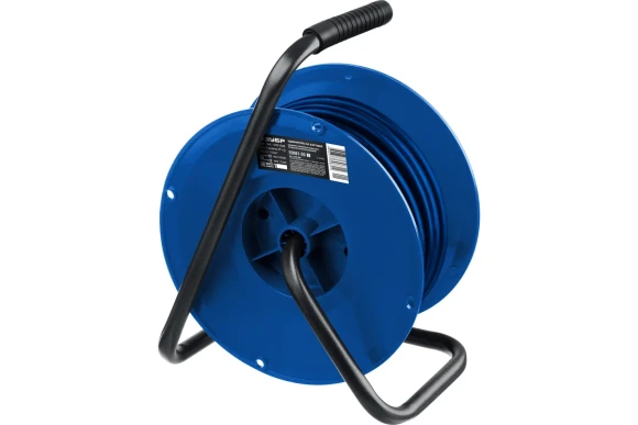 Удлинитель на катушке ЗУБР ПВС 315, 50м, 3.5кВт, 220В, 4 розетки, ПВС 3х1.5мм? Удлинитель на катушке ЗУБР ПВС 315, 50м, 3.5кВт, 220В, 4 розетки, ПВС 3х1.5мм?