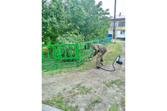 Краскопульт электрич. ЗУБР КПЭ-750, 750Вт, 800мл, сопло 2.6мм, 100DIN, в коробке Краскопульт электрич. ЗУБР КПЭ-750, 750Вт, 800мл, сопло 2.6мм, 100DIN, в коробке