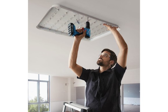 Шуруповёрт, аккум BOSCH GSR 185 Li, 50Н/м,2*2,0А/ч Li-ion.кейс