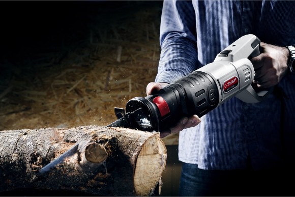 Пила сабельная ЗУБР ЗПС-1400 Э, 1400Вт, 255/20мм, 2800ход/мин, в коробке Пила сабельная ЗУБР ЗПС-1400 Э, 1400Вт, 255/20мм, 2800ход/мин, в коробке