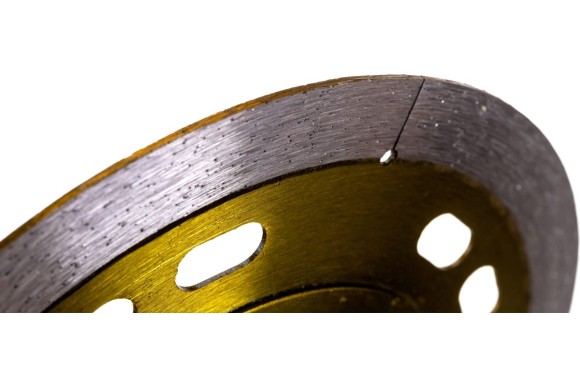 Диск алмазный 125 х 1,2 х 22,2 мм керамогранит ультратонкий сухой/мокрый Ultra Thin TopTRIO-DIAMOND Диск алмазный 125 х 1,2 х 22,2 мм керамогранит ультратонкий сухой/мокрый Ultra Thin TopTRIO-DIAMOND