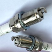 Свеча зажигания CMR 7 H Свеча зажигания CMR 7 H