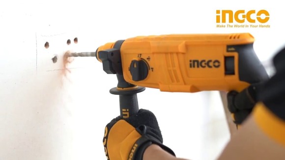Перфоратор INGCO RGH6528,650Вт,1.7Дж,,бетон 18мм,+комплект+кейс