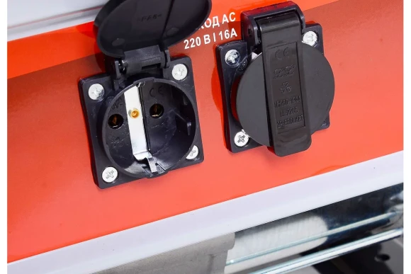 Генератор бензиновый БГ 4000 Р Ресанта 3,3кВт 220В 16л с ручным запуском Генератор бензиновый БГ 4000 Р Ресанта 3,3кВт 220В 16л с ручным запуском