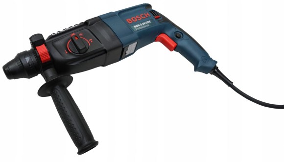 Перфоратор BOSCH GBH 2-26 DRE 800Вт, 2.7Дж,4-26мм,0-900о/мин Перфоратор BOSCH GBH 2-26 DRE 800Вт, 2.7Дж,4-26мм,0-900о/мин