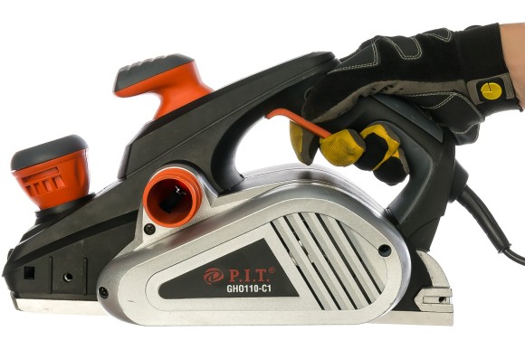 Рубанок PIT GHO 110-C1, 1300Вт,110мм,0-3,5мм +станина Рубанок PIT GHO 110-C1, 1300Вт,110мм,0-3,5мм +станина