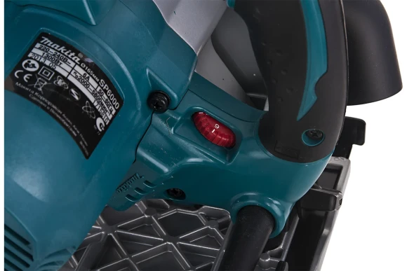 Пила дисковая погружная MAKITA SP 6000,1300Вт ,165*20мм, h-56/40мм,2200-6400о/мин Пила дисковая погружная MAKITA SP 6000,1300Вт ,165*20мм, h-56/40мм,2200-6400о/мин