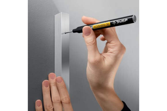 Маркер перманентный чёрный, удлинённый наконечник 0.7-1мм, Колибри-30, ЗУБР