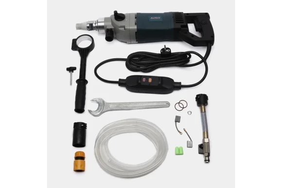 Дрель алмазного бурения с микроударом ALTECO DD 2016, 2000Вт, М22, мокрое/сухое, 162мм, в кейсе Дрель алмазного бурения с микроударом ALTECO DD 2016, 2000Вт, М22, мокрое/сухое, 162мм, в кейсе