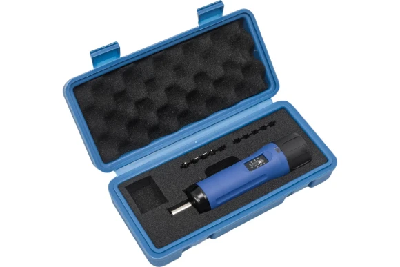 Отвертка динамометрическая со шкалой+биты 4пр  1-6Нм, ЗУБР 64015 