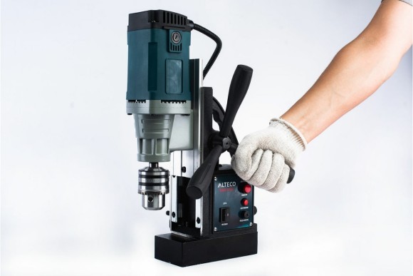 Станок сверлильный с магнитной стойкой MD 1116,1100Вт,патрон ЗВП 16мм, ALTECO 
