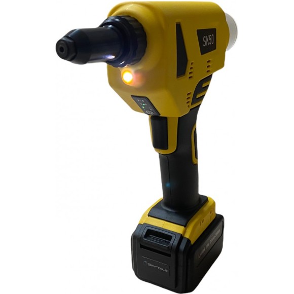 Заклёпочник аккумуляторный SKytools SK50 Absolut, 18В li-ion*2шт,12000Н/м, 3,2-5мм,кейс Заклёпочник аккумуляторный SKytools SK50 Absolut, 18В li-ion*2шт,12000Н/м, 3,2-5мм,кейс