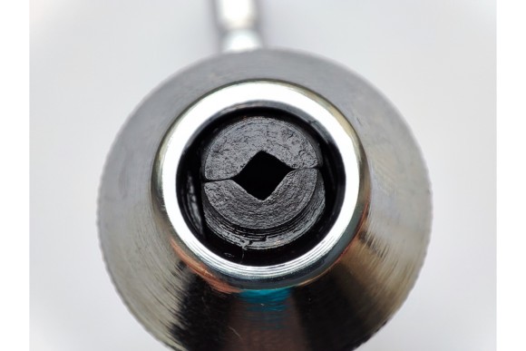 Метчикодержатель Т-образный с храповым мех. и реверсом М3 - М10 , ЗУБР Метчикодержатель Т-образный с храповым мех. и реверсом М3 - М10 , ЗУБР