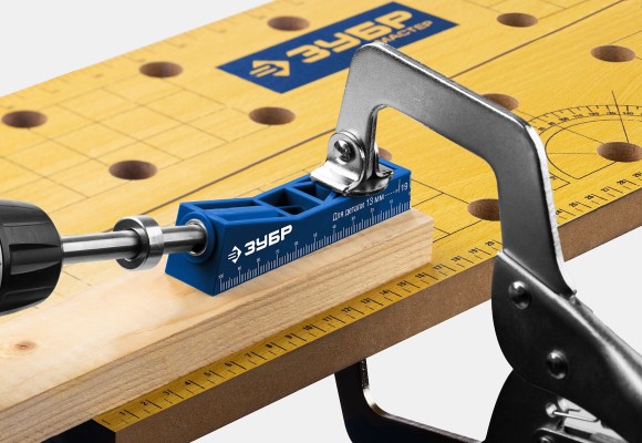 Кондуктор МИНИ одинарный для глухих отверстий, одно отверстие ЗУБР Кондуктор МИНИ одинарный для глухих отверстий, одно отверстие ЗУБР