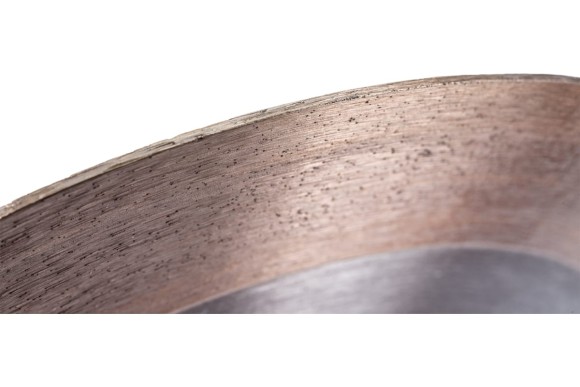 Диск алмазный по керамограниту 180 х 1.4 х 25.4мм, сплошной, мокрый рез, HM504 Hilberg Диск алмазный по керамограниту 180 х 1.4 х 25.4мм, сплошной, мокрый рез, HM504 Hilberg