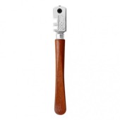 Стеклорез роликовый дерев.ручка 6роликов  INGCO HGCT02 Стеклорез роликовый дерев.ручка 6роликов  INGCO HGCT02