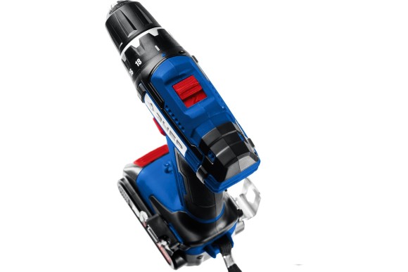 Шуруповёрт аккум. ЗУБР DL-201-42, 20В, 50Н*м, 1350об/мин, АКБ 2-шт (4А*ч), в кейсе Шуруповёрт аккум. ЗУБР DL-201-42, 20В, 50Н*м, 1350об/мин, АКБ 2-шт (4А*ч), в кейсе