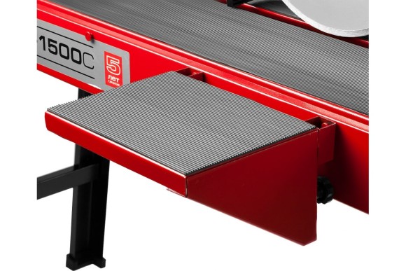 Плиткорез эл.ЗУБР ЭП-300-1500С "Мастер", 1500Вт, длина реза 1200 мм Плиткорез эл.ЗУБР ЭП-300-1500С "Мастер", 1500Вт, длина реза 1200 мм