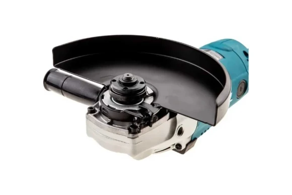 Шлифмашина угловая MAKITA GA9020SF, 2200Вт, 230мм, 6600об/мин, в коробке Шлифмашина угловая MAKITA GA9020SF, 2200Вт, 230мм, 6600об/мин, в коробке