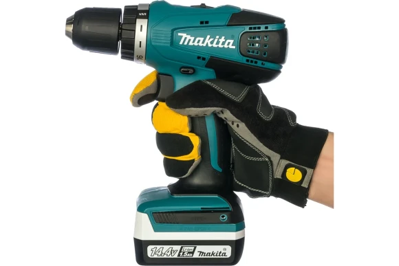 Шуруповёрт аккум. MAKITA DF347DWLE 30Н/м,14В,1,3А/ч2шт* Li-ion кейса+фонарь Шуруповёрт аккум. MAKITA DF347DWLE 30Н/м,14В,1,3А/ч2шт* Li-ion кейса+фонарь