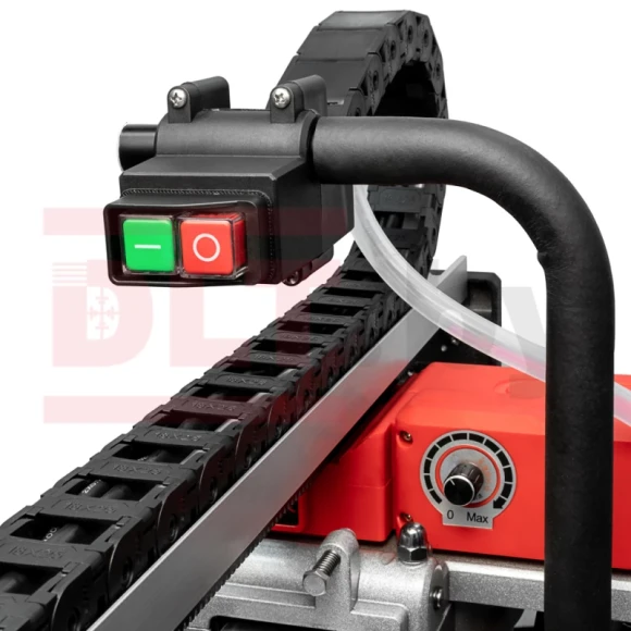 Плиткорез эл.автоматический DLT OptiTronic Auto-1600, 2300Вт, длина реза 1600 мм Плиткорез эл.автоматический DLT OptiTronic Auto-1600, 2300Вт, длина реза 1600 мм