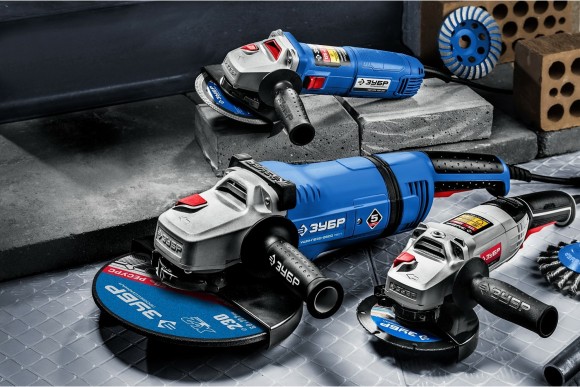 Шлифмашина угловая ЗУБР УШМ-П125-1500 ЭПСТ, 1500Вт, 125мм, 3000-9500об/мин, Профи, в коробке Шлифмашина угловая ЗУБР УШМ-П125-1500 ЭПСТ, 1500Вт, 125мм, 3000-9500об/мин, Профи, в коробке