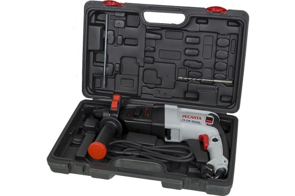 Перфоратор Ресанта П-28-800К,800В, 3,4Дж,28мм. Перфоратор Ресанта П-28-800К,800В, 3,4Дж,28мм.