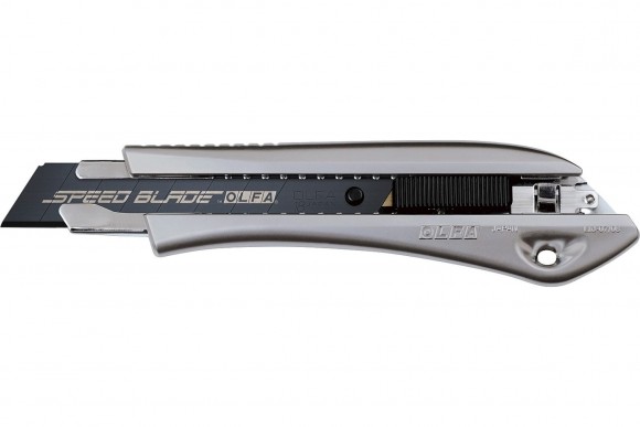 Нож OLFA нож с выдвижным сегментированным лезвием, автофиксатор, 18мм