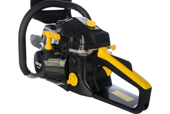 Бензопила HUTER BS-45М 2.3кВт(3,1л.с),40см,3,8"1,3-57зв Бензопила HUTER BS-45М 2.3кВт(3,1л.с),40см,3,8"1,3-57зв