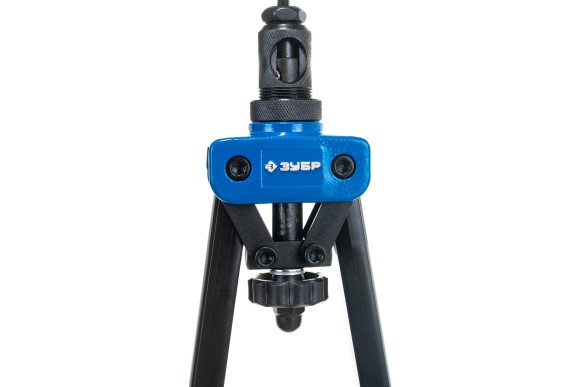 Заклёпочник двуручный резьбовой, заклёпки М3/М4/М5/М6/М8/М10, Р-М10 ЗУБР, в кейсе Заклёпочник двуручный резьбовой, заклёпки М3/М4/М5/М6/М8/М10, Р-М10 ЗУБР, в кейсе