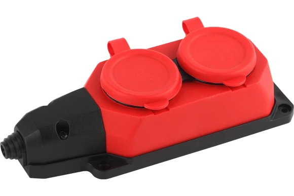 Колодка ЭРА K-2e-RED-IP44 каучуковая с заземлением 2 розетки 16A IP44 красная Колодка ЭРА K-2e-RED-IP44 каучуковая с заземлением 2 розетки 16A IP44 красная